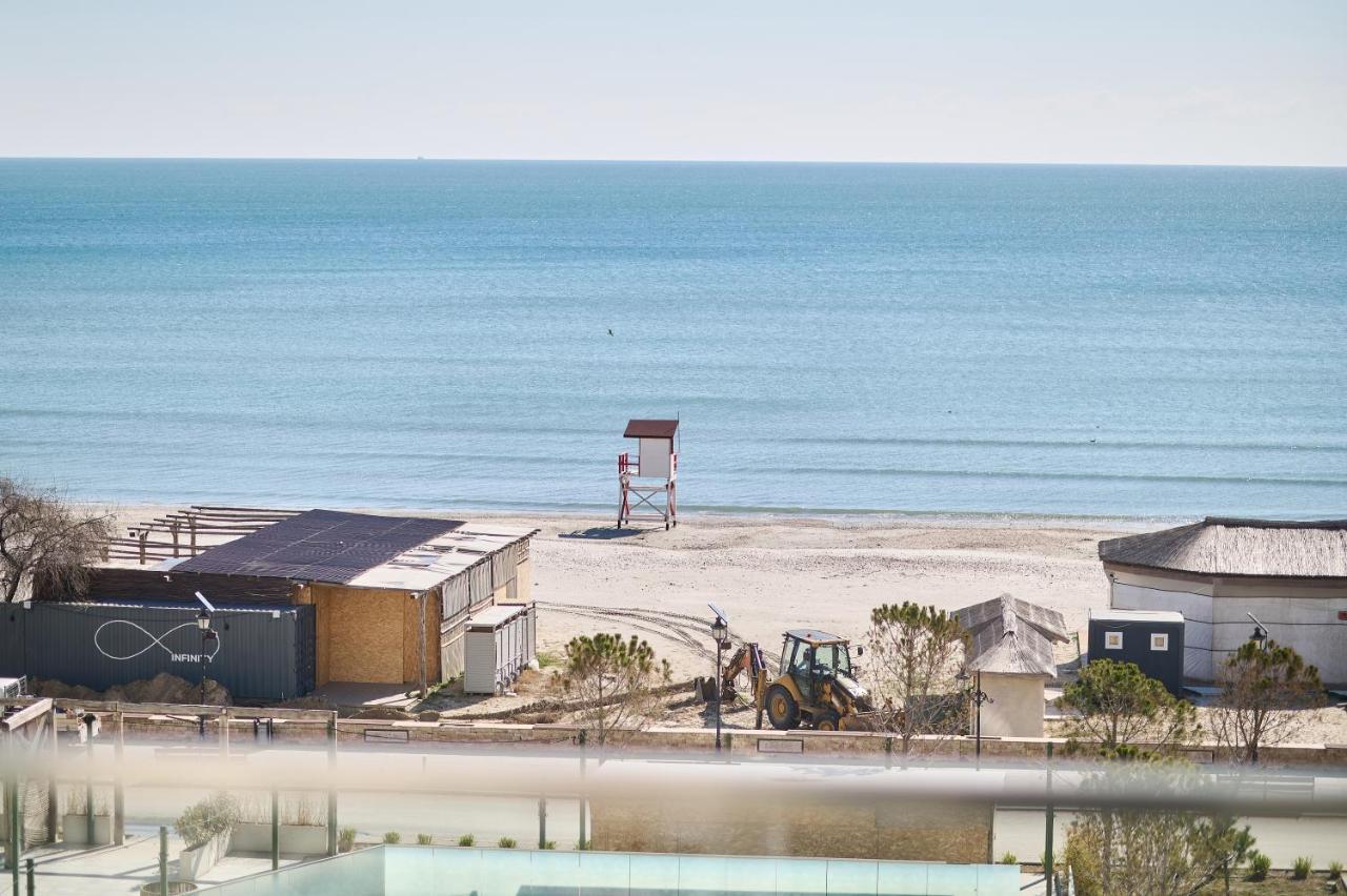 Studio Cornelia Seaview Spa&Pool In Infinity Beach Resort Mamaia Kültér fotó