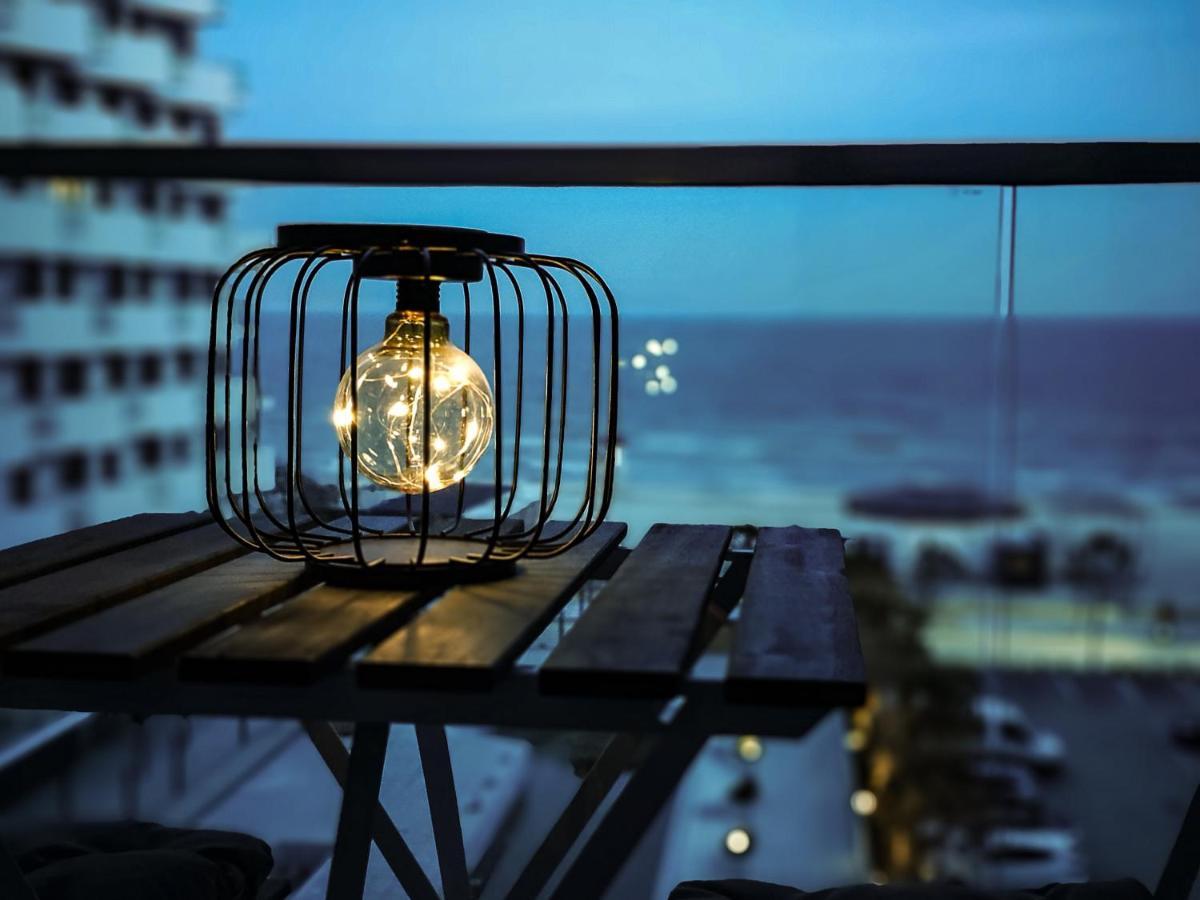 Studio Cornelia Seaview Spa&Pool In Infinity Beach Resort Mamaia Kültér fotó