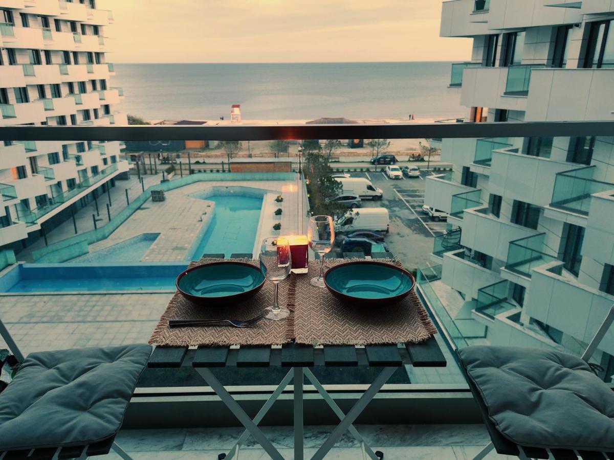 Studio Cornelia Seaview Spa&Pool In Infinity Beach Resort Mamaia Kültér fotó