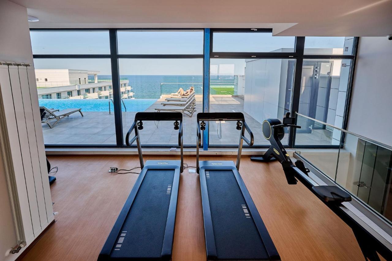 Studio Cornelia Seaview Spa&Pool In Infinity Beach Resort Mamaia Kültér fotó